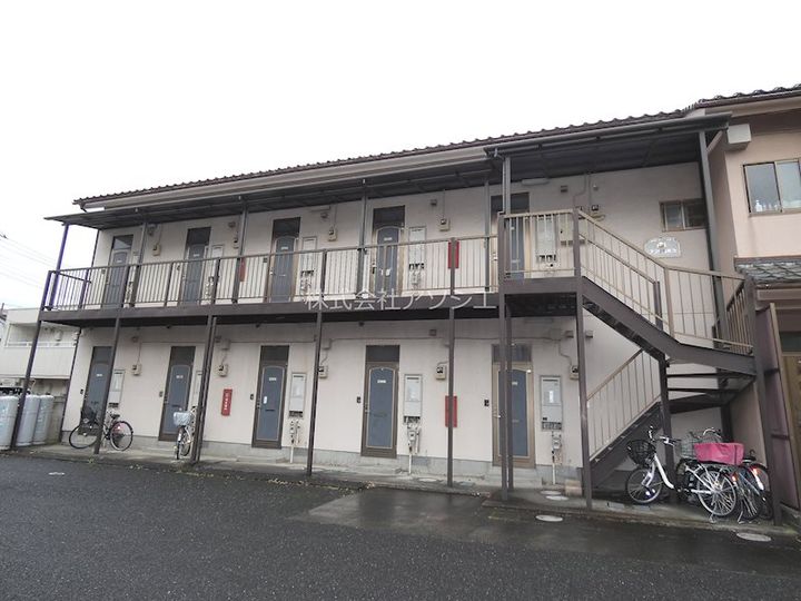 プラザカハラの外観