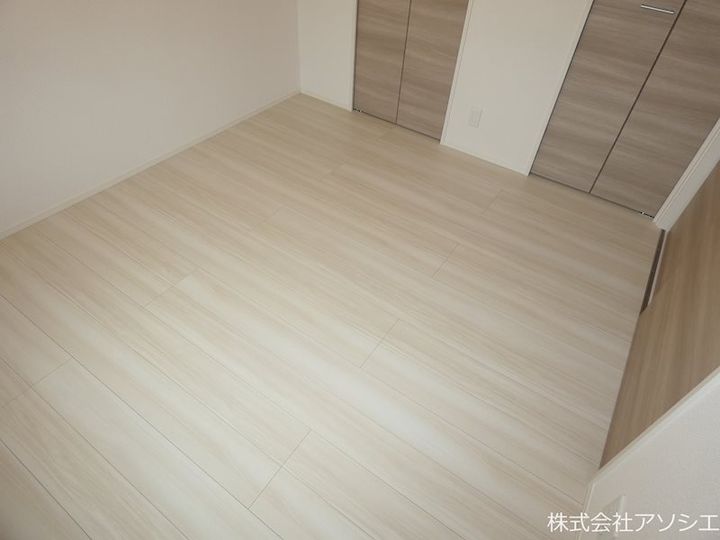 愛宕ビューハイツ 3の居間