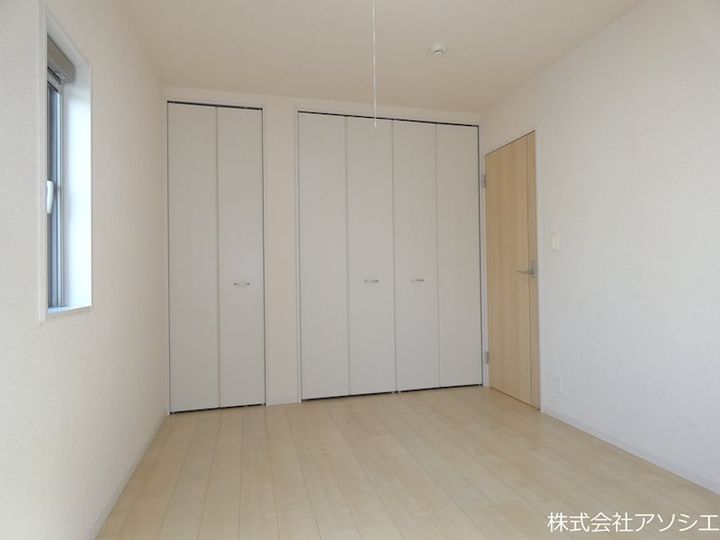 埼玉県越谷市大沢4丁目(一戸建)の賃貸物件の居間