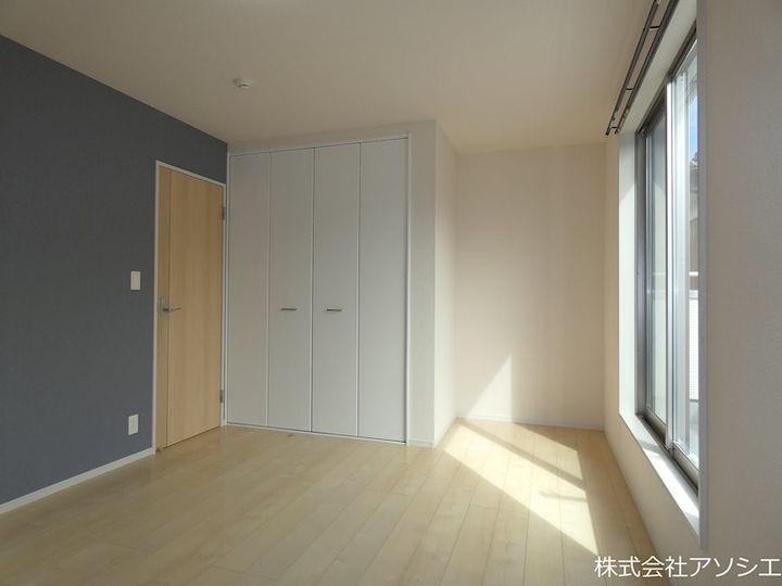 埼玉県越谷市大沢4丁目(一戸建)の賃貸物件の居間