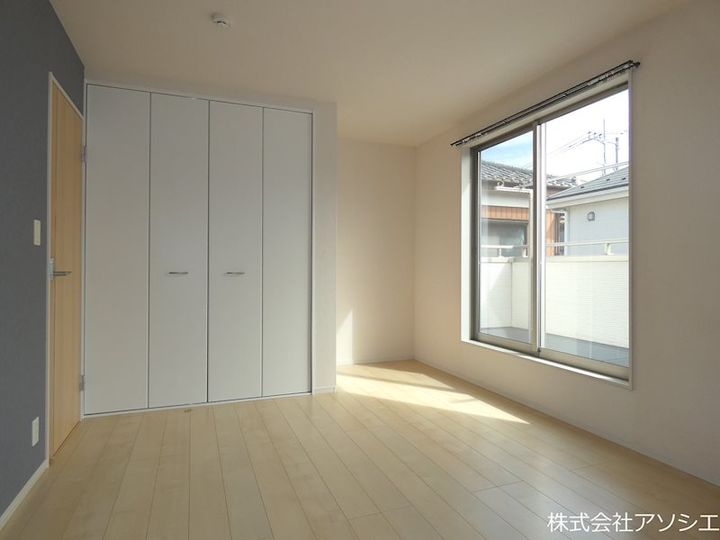 埼玉県越谷市大沢4丁目(一戸建)の賃貸物件の居間