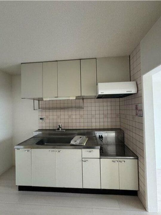 グランシャリオ千間台のキッチン