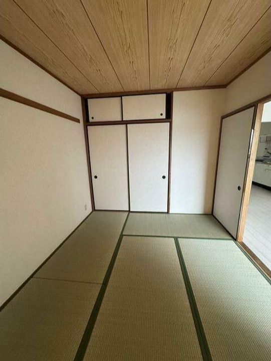 グランシャリオ千間台の居間