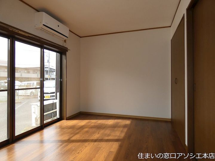 都コーポの居間