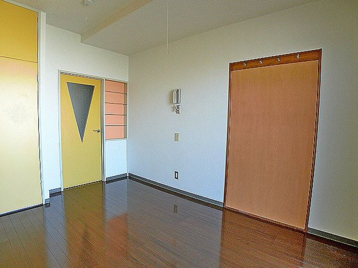 シャルマン蒲生Bの居間