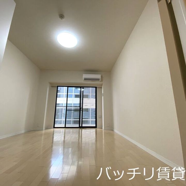 愛知県名古屋市中村区則武1丁目の賃貸マンションの居間