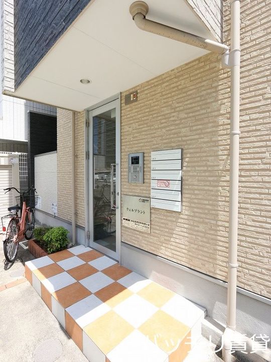 ウェルプラントの玄関