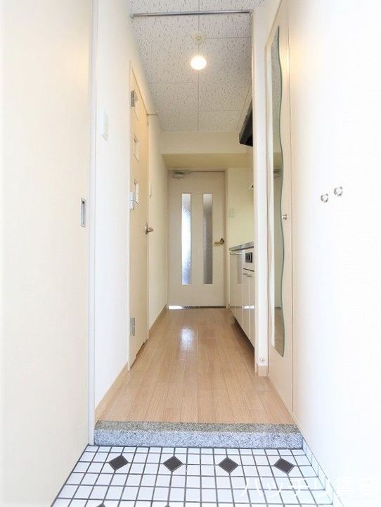 No46 Vプロジェクト2100天神の玄関