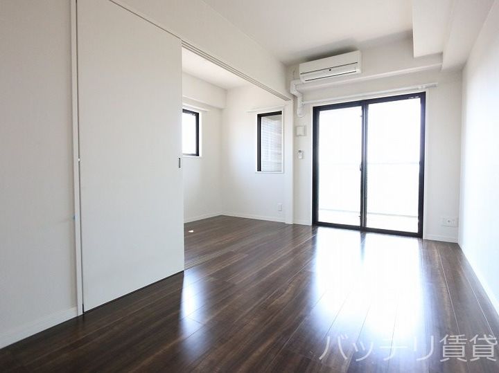 グランフォーレプライム箱崎の居間