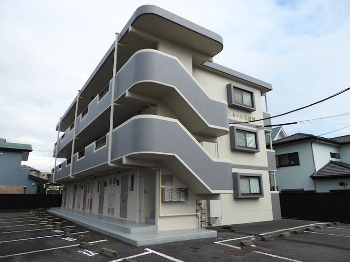 プレミール神田沢101の外観