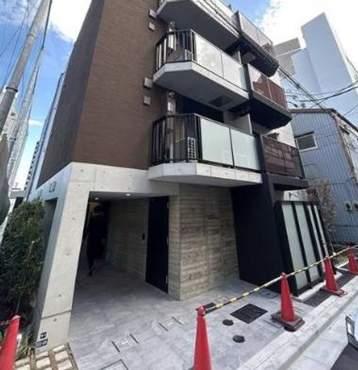 ルネサンスコート門前仲町の外観