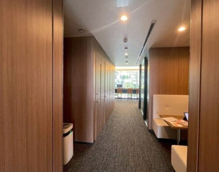 ウエリスアーバン水天宮前の玄関