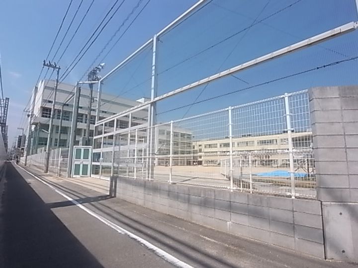 オーリッツコート甲南山手の周辺