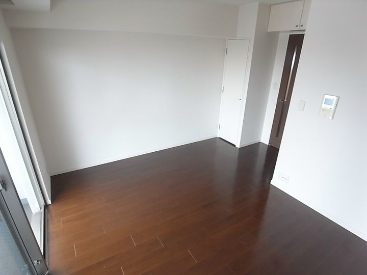 アーバングリーン兵庫ステーションフロントの居間