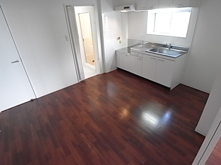岡本梅林住宅 6号棟404のキッチン