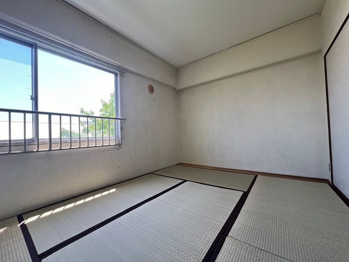 西鈴壱番館の居間