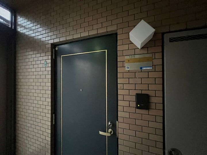 兵庫県神戸市灘区篠原中町3丁目の賃貸マンションの玄関