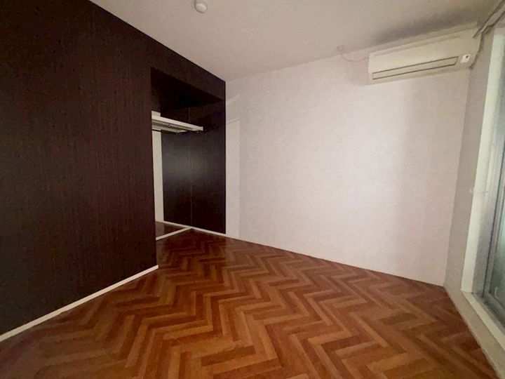 プリオーレリベルタの居間