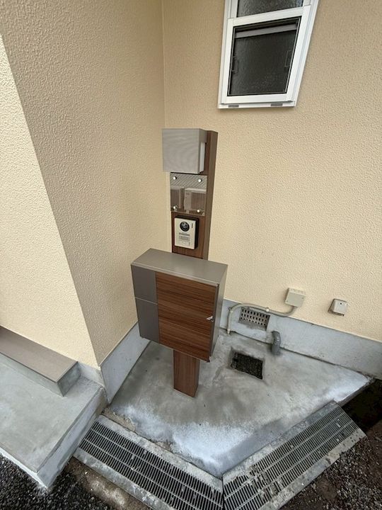 兵庫県神戸市須磨区離宮前町1丁目(一戸建)の賃貸物件の玄関