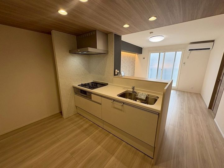 兵庫県神戸市灘区高羽町4丁目の賃貸アパートのキッチン