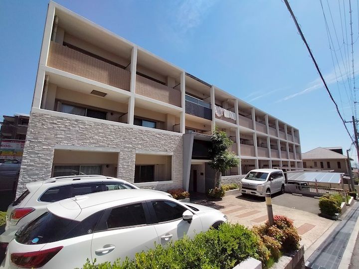 兵庫県神戸市灘区天城通7丁目の賃貸マンションの外観