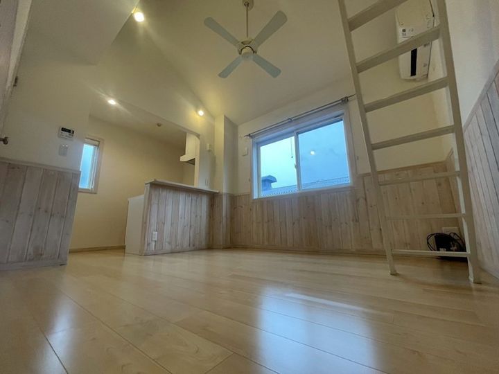 MaMaison北六甲の居間