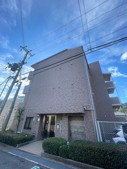 兵庫県神戸市須磨区養老町2丁目の賃貸マンションの外観