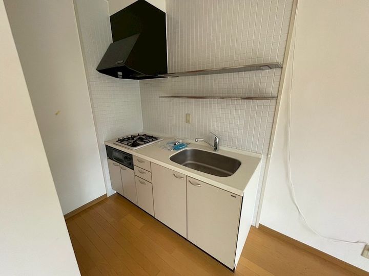 兵庫県神戸市灘区篠原台の賃貸マンションのキッチン
