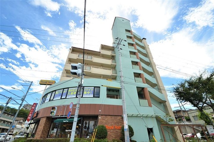 兵庫県神戸市垂水区学が丘4丁目の賃貸マンションの外観