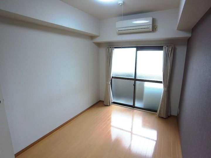 VIVANT青木の居間