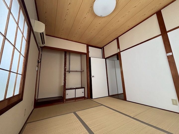 宮前マンションの居間