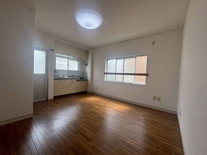 宮前マンションの居間