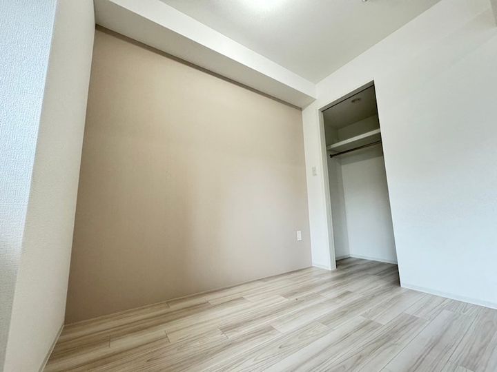 セレニテ神戸ミラクの居間