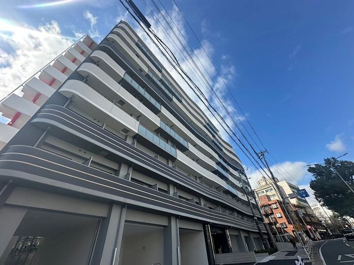 セレニテ神戸ミラクノールの外観