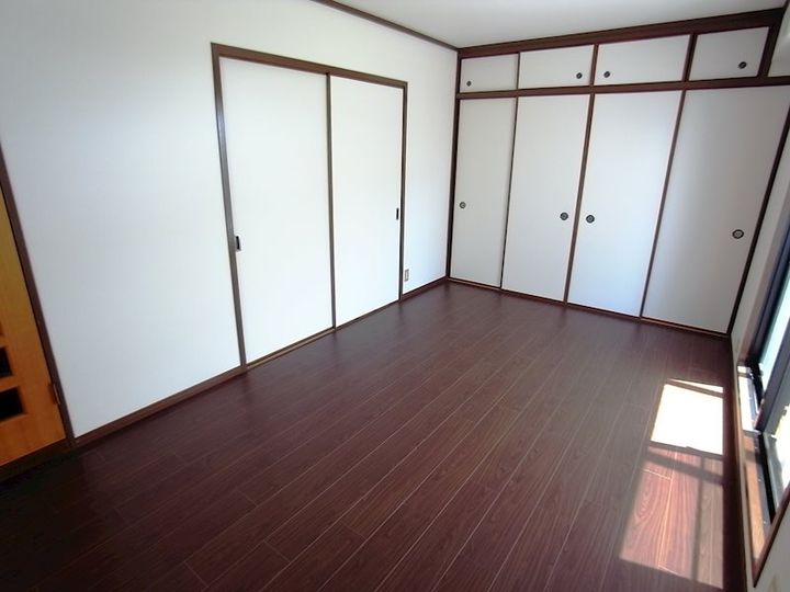 ヴィラ舞子公園の居間