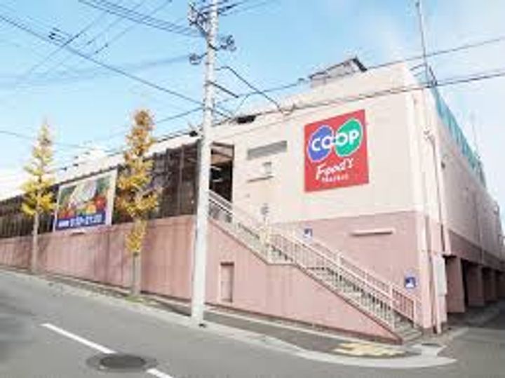 ガーデンコート車の周辺