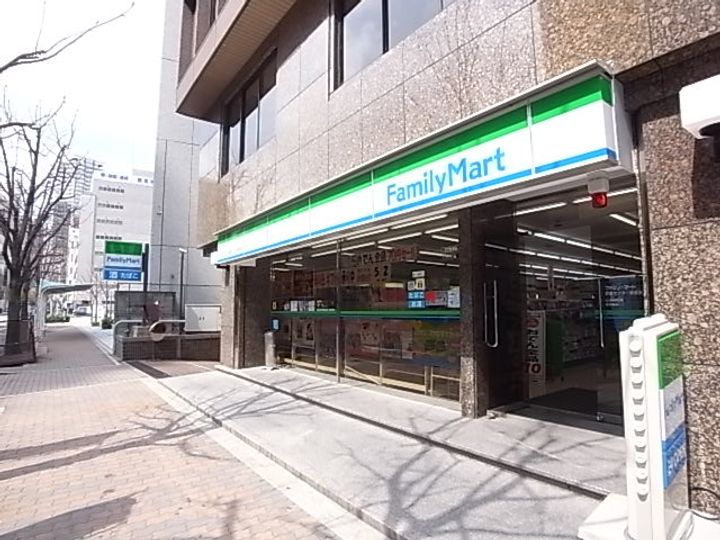 サンビルダー三宮の周辺