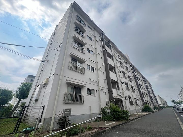 渦ヶ森コーポ5号館の外観