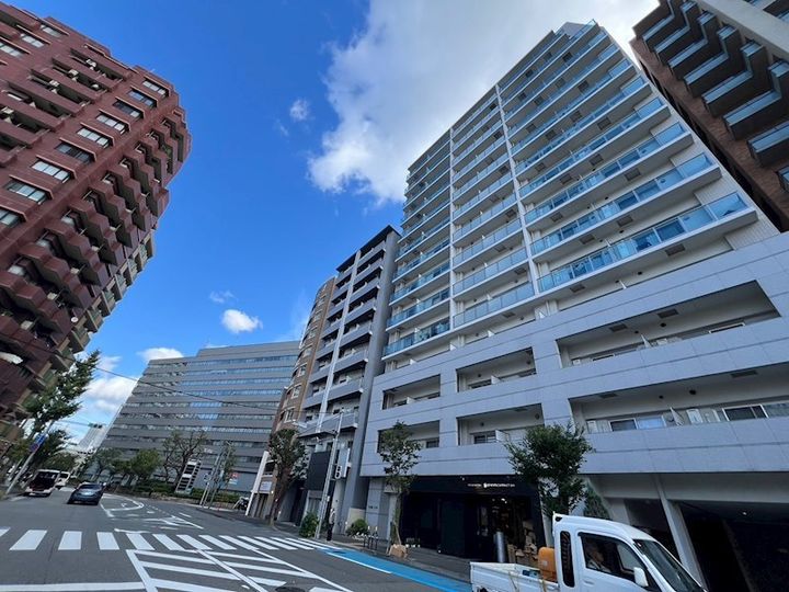 エル・イソベ三宮の外観