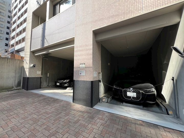 ドルフブランシュブルーの玄関