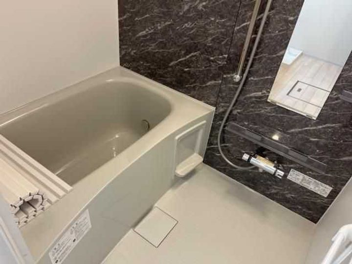 兵庫県高砂市春日野町の賃貸マンションの風呂