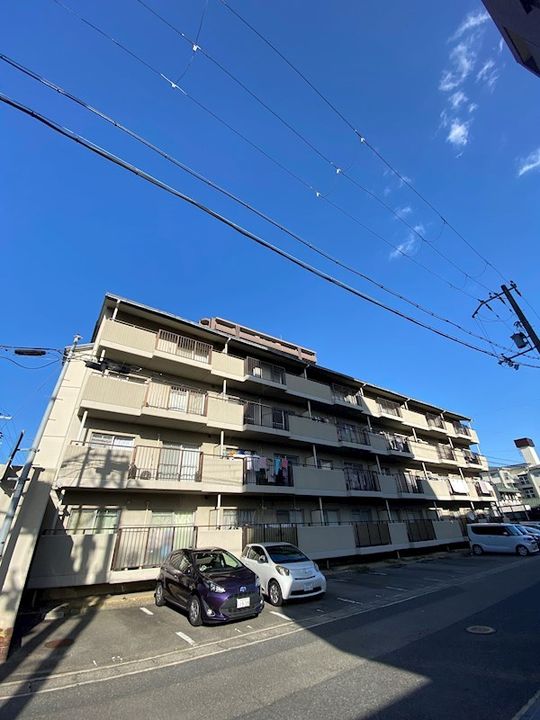 サニーハイツ嵐山の外観
