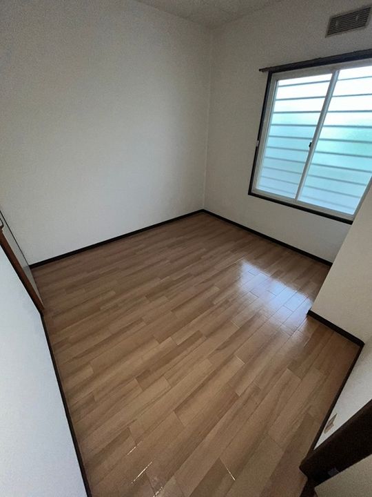 サンシティ下手野の居間