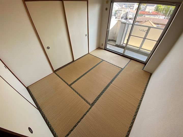 リゾティ英賀保の居間