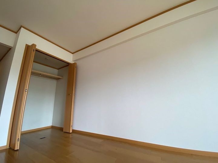 ジュネス・アビタシオンの居間