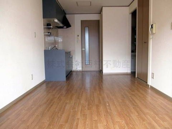 パステルコート新宮の居間