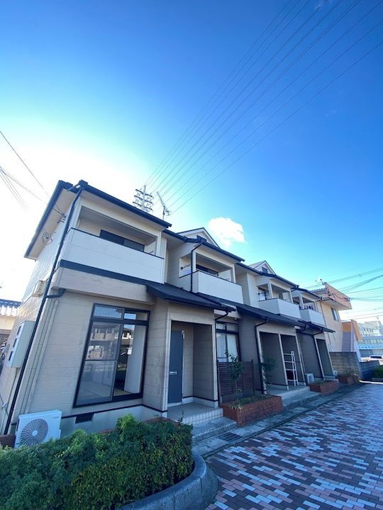ハイツ山本の外観