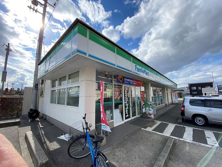 ハイツ山本の周辺