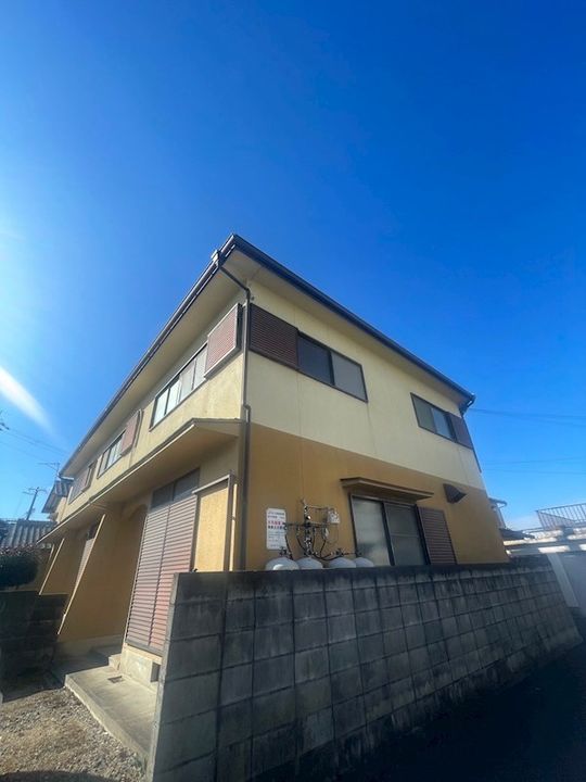 御立西メゾネットの外観