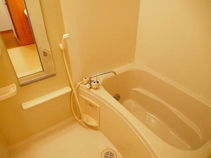 グレイス・エンジェルの風呂